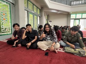 Bangunan Religius dan Kompetensi Keahlian Fakultas Syariah dan Hukum (2)